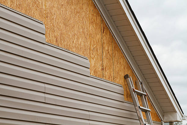 24/7 Emergency Siding Repair experts in Leesville, SC